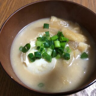 大根 うすあげ 豆腐の味噌汁 in 玉子